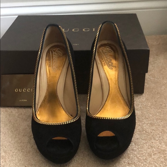 gucci peep toe heels